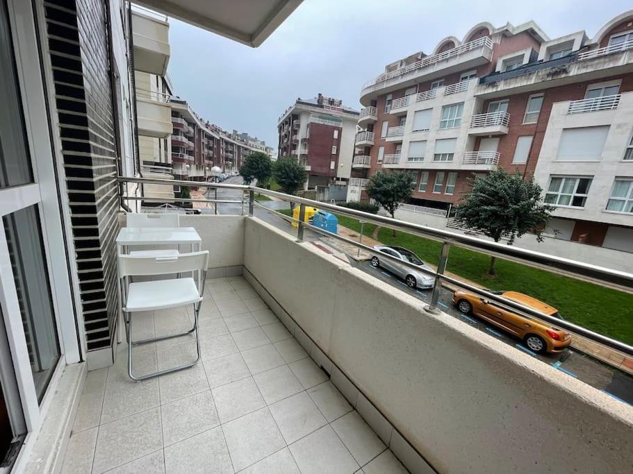 Apartamento Centro Con Garaje Castro Urdiales Exterior foto
