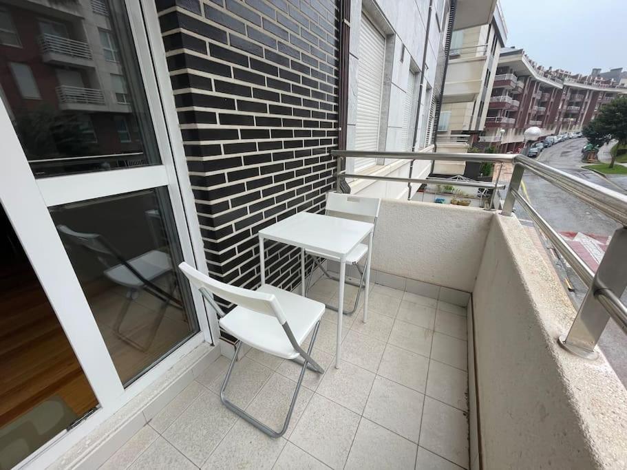 Apartamento Centro Con Garaje Castro Urdiales Exterior foto