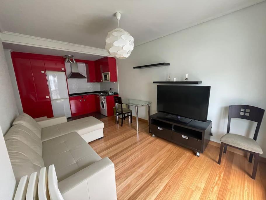 Apartamento Centro Con Garaje Castro Urdiales Exterior foto